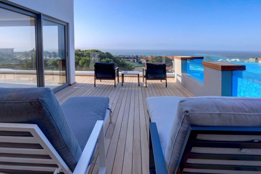 4 Bedroom Property for Sale in Mossel Bay Central Western Cape